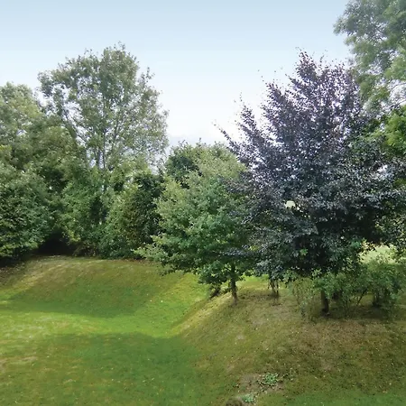 بيت للعطل With Fireplace 04 Comblinay